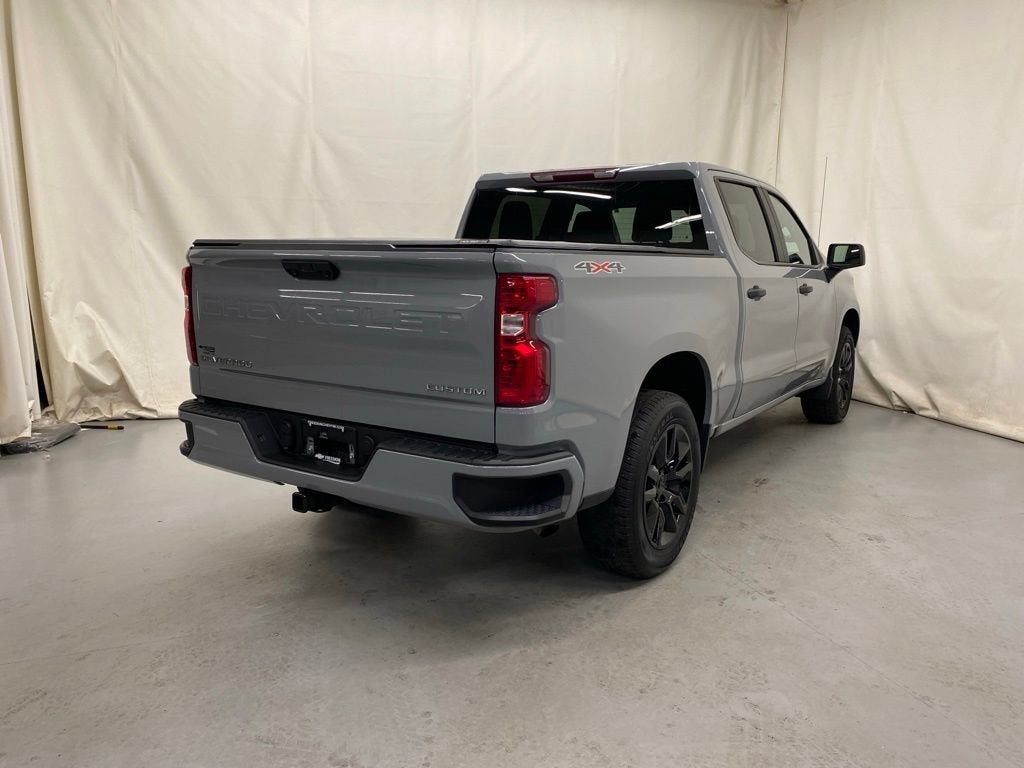 2024 Chevrolet Silverado 1500 Custom