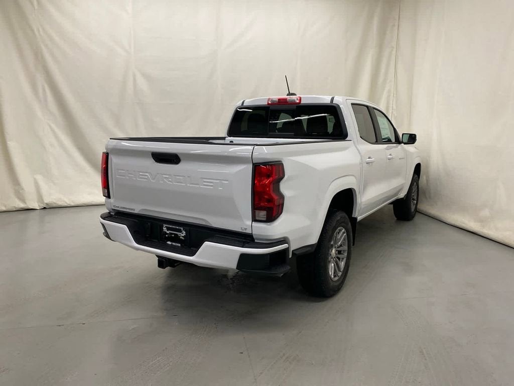 2024 Chevrolet Colorado LT