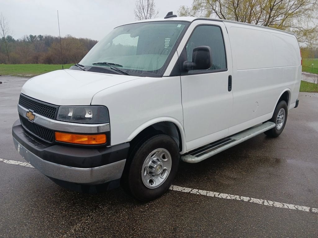 2024 Chevrolet Express Cargo 2500 WT