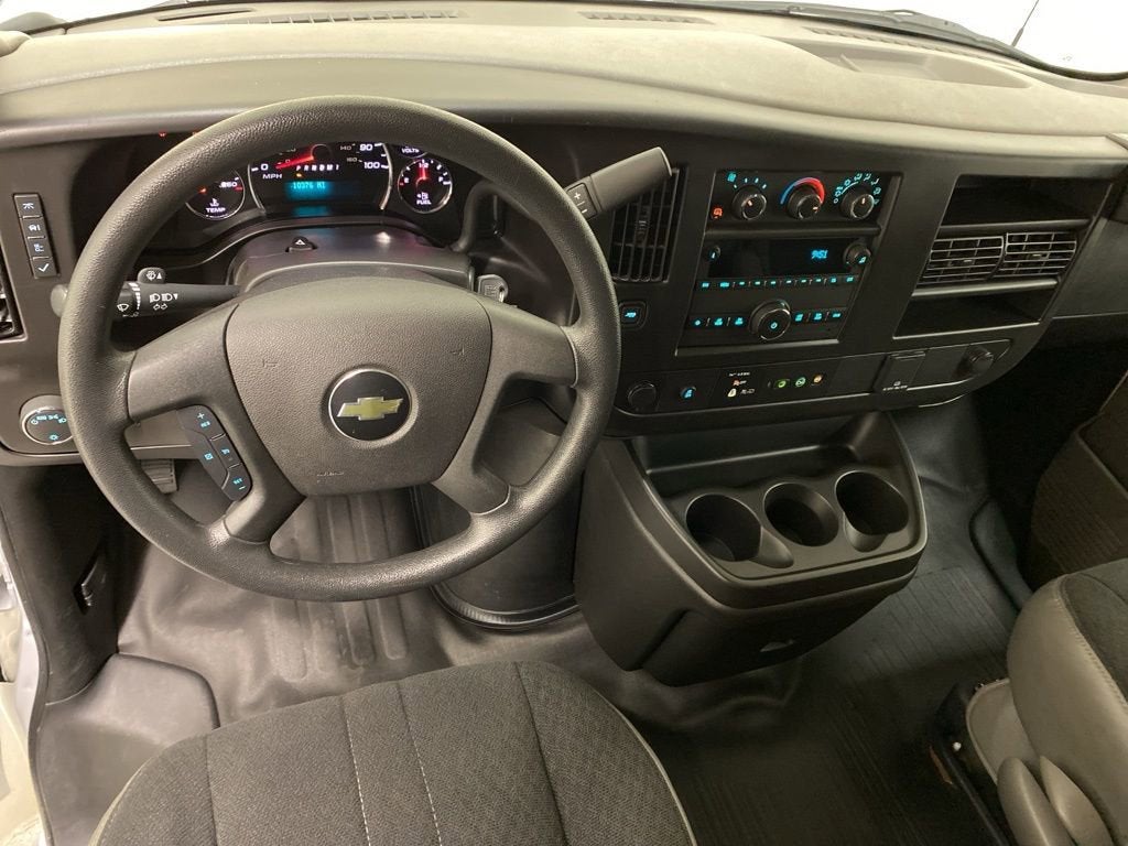 2024 Chevrolet Express Cargo 2500 WT