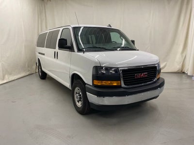 2025 GMC Savana Passenger LT