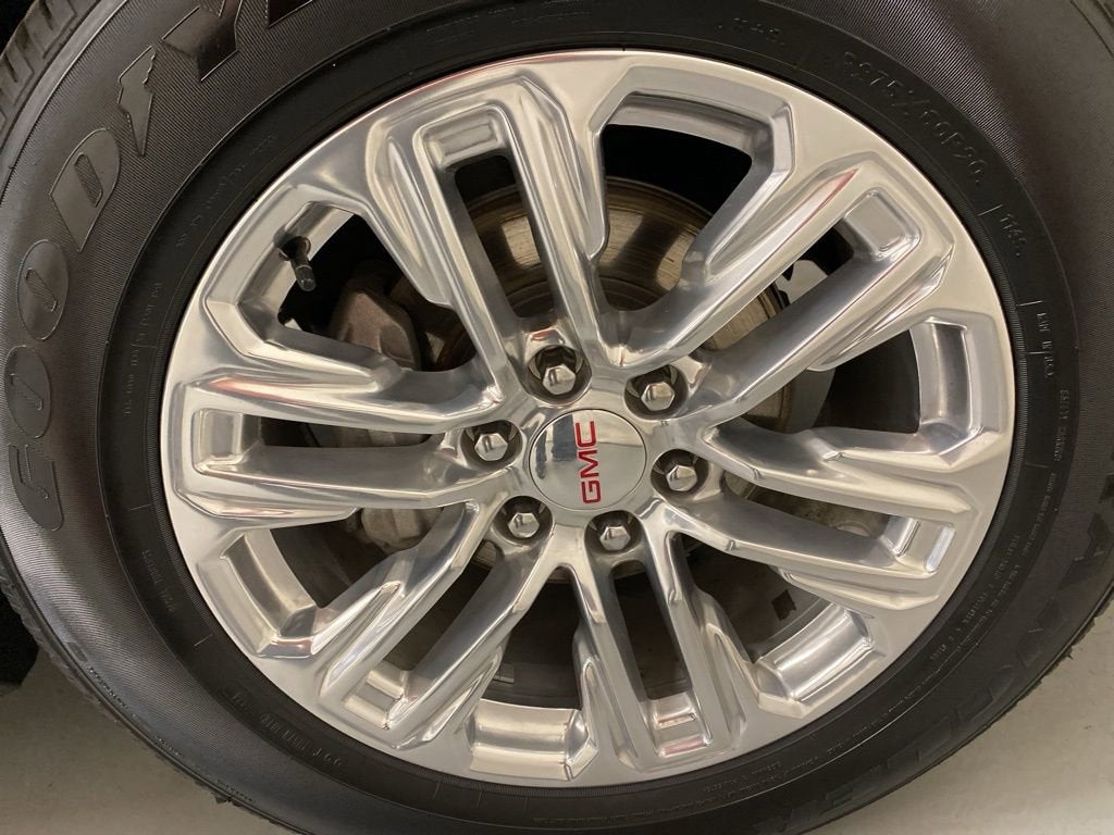 2024 GMC Yukon XL SLT