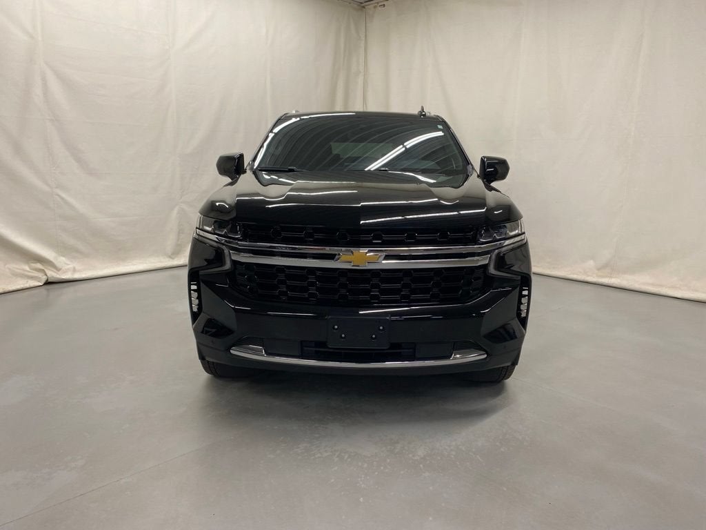 2023 Chevrolet Suburban LS