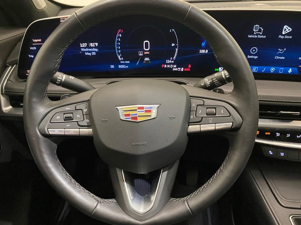 2025 Cadillac XT4 Premium Luxury