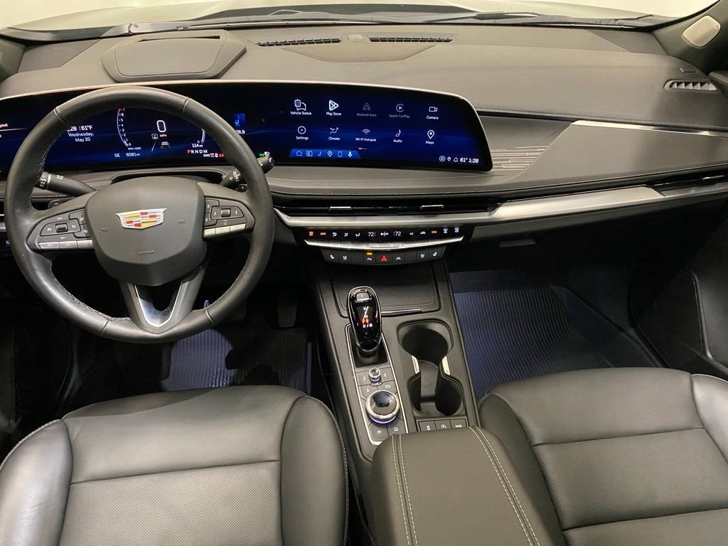 2025 Cadillac XT4 Premium Luxury