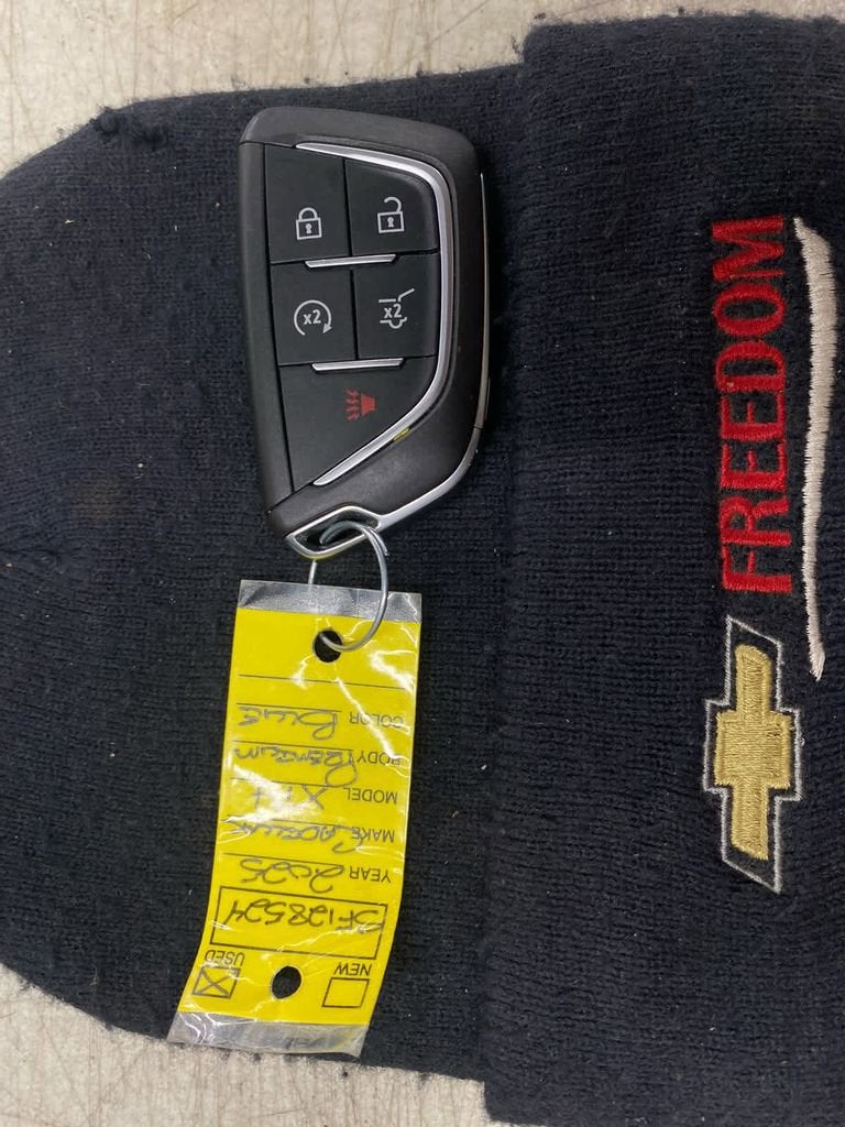 2025 Cadillac XT4 Premium Luxury