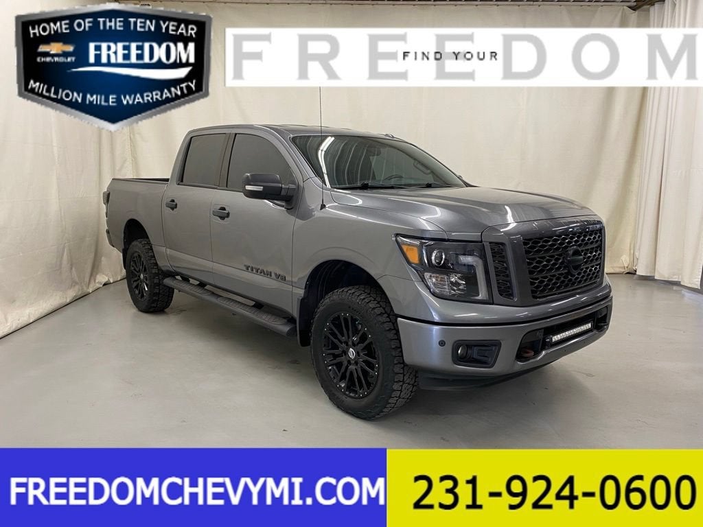 2018 Nissan Titan SL