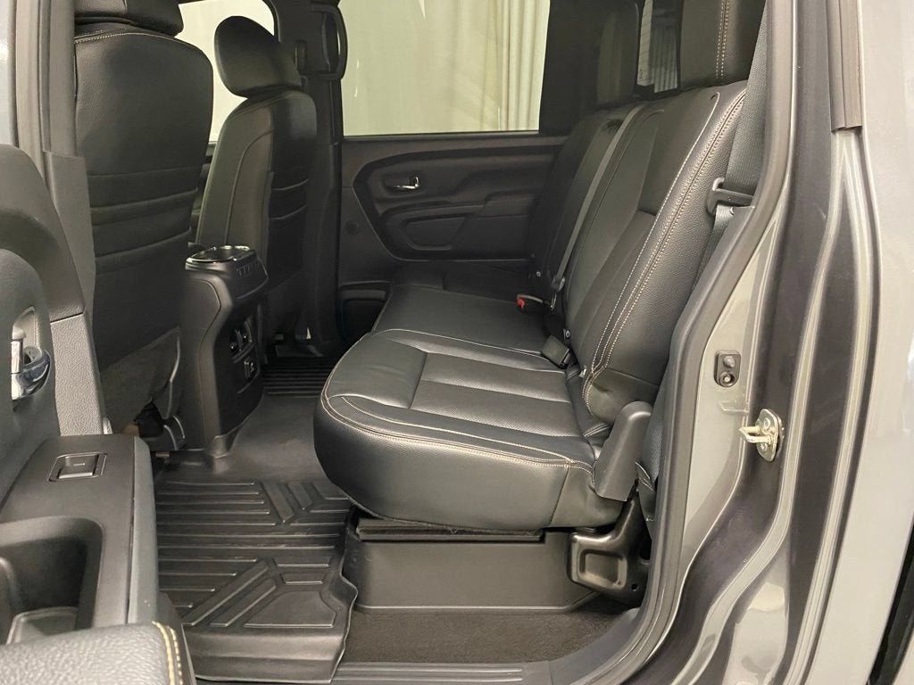 2018 Nissan Titan SL