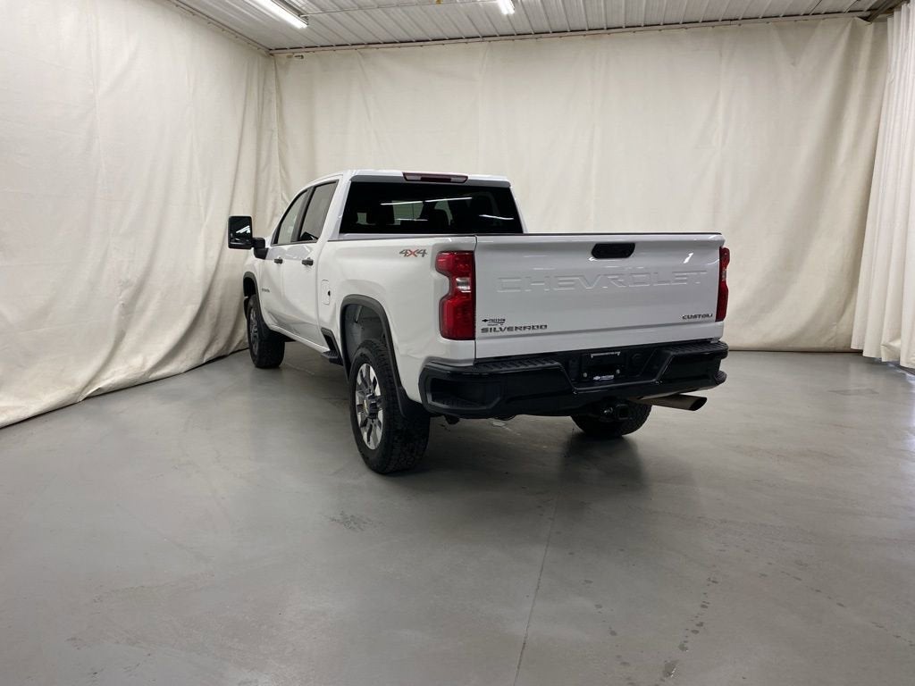 2024 Chevrolet Silverado 2500 HD Custom