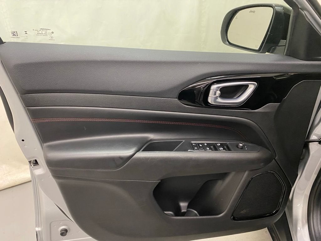 2025 Jeep CMPSS TRLHWK