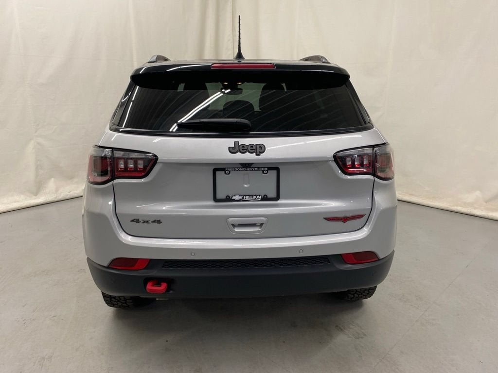 2025 Jeep CMPSS TRLHWK