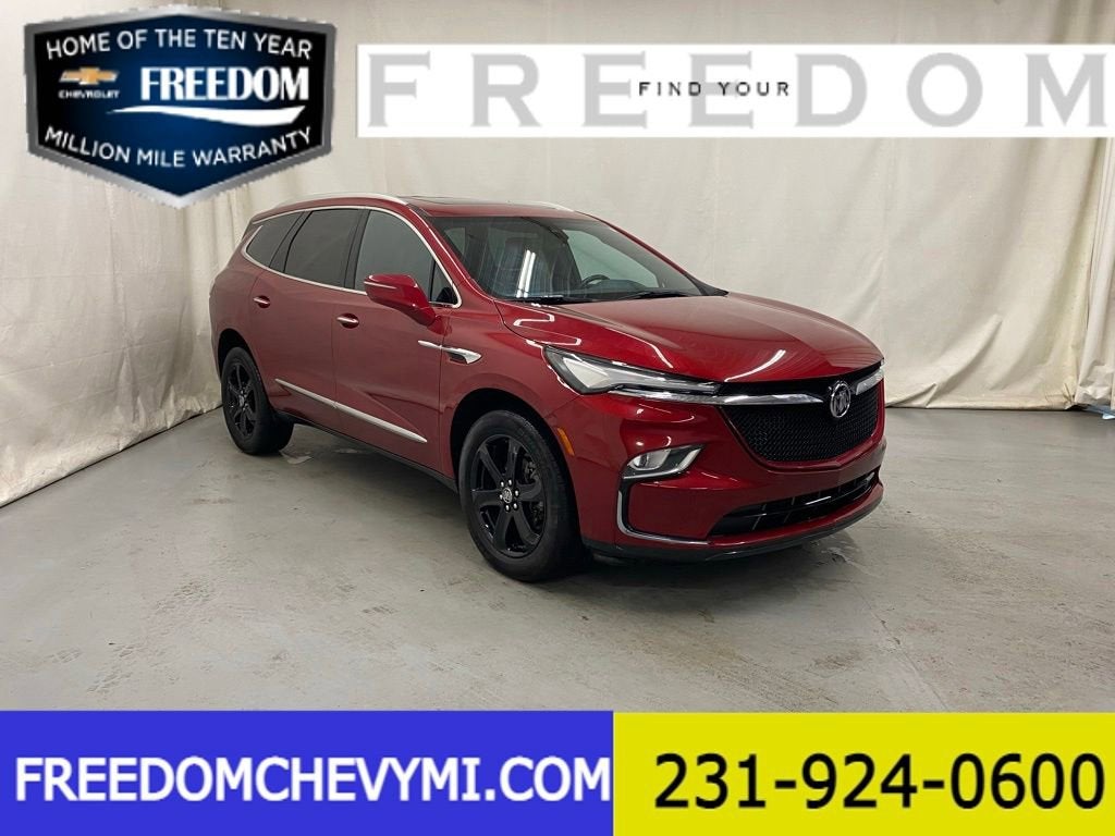 2023 Buick Enclave Essence AWD's photo