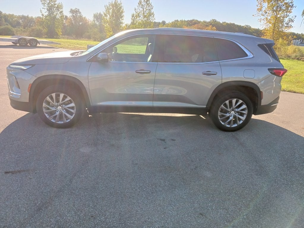 2025 Buick Enclave Preferred
