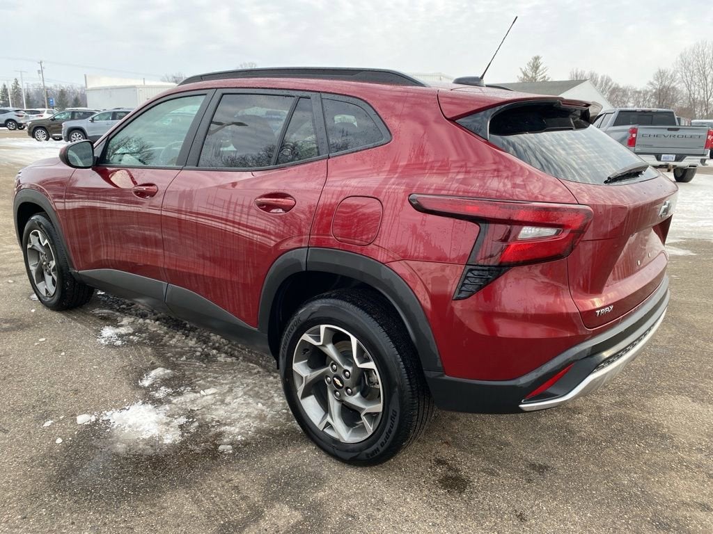 2025 Chevrolet Trax LT