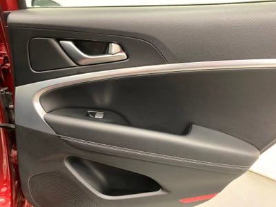 2022 Genesis G70 2.0T