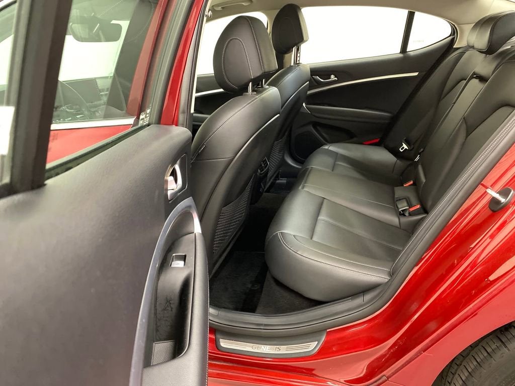 2022 Genesis G70 2.0T