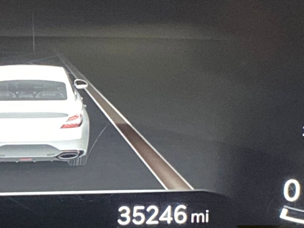 2022 Genesis G70 2.0T