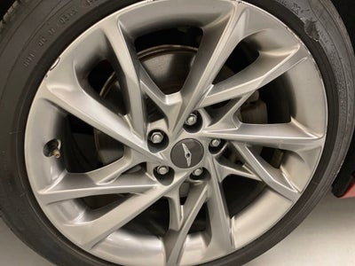 2022 Genesis G70 2.0T