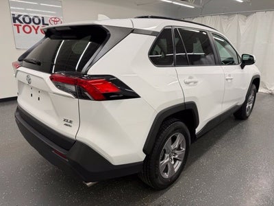 2025 Toyota RAV4 XLE