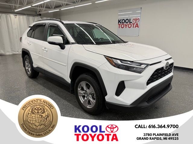 2022 Toyota RAV4 XLE