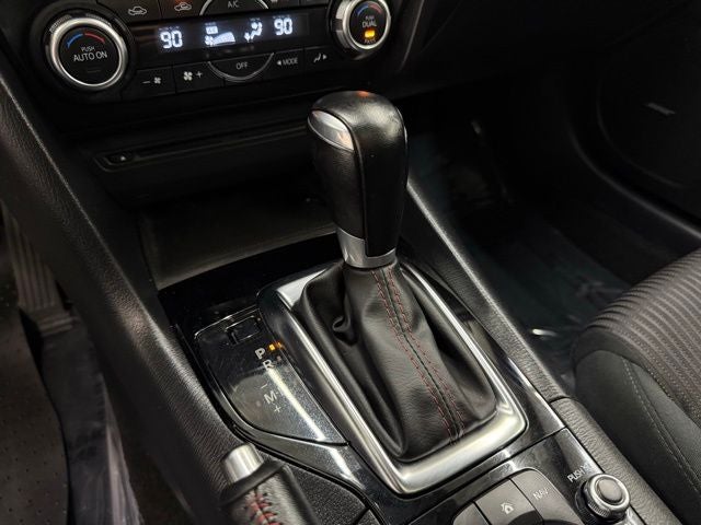 2015 Mazda Mazda3 i Touring