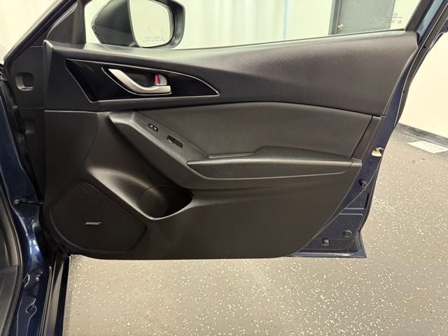 2015 Mazda Mazda3 i Touring