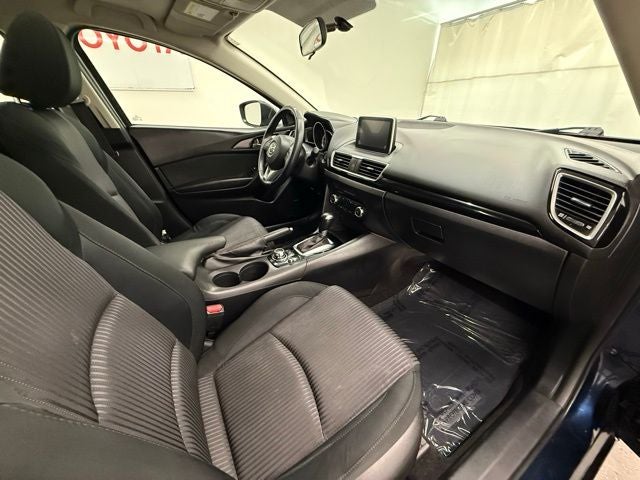 2015 Mazda Mazda3 i Touring