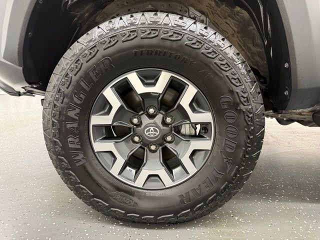 2023 Toyota Tacoma TRD Off-Road V6