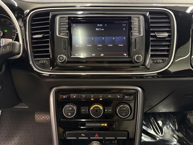 2019 Volkswagen Beetle 2.0T SE