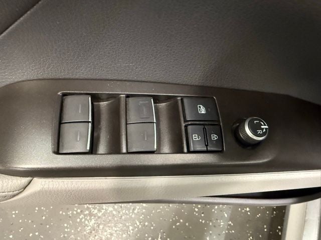 2021 Toyota Camry Hybrid XLE