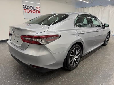 2021 Toyota Camry Hybrid XLE