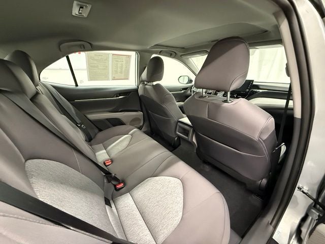 2024 Toyota Camry Hybrid LE