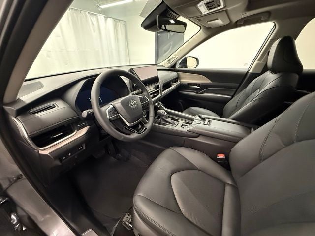2025 Toyota Grand Highlander Limited