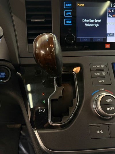 2016 Toyota Sienna Limited Premium 7 Passenger