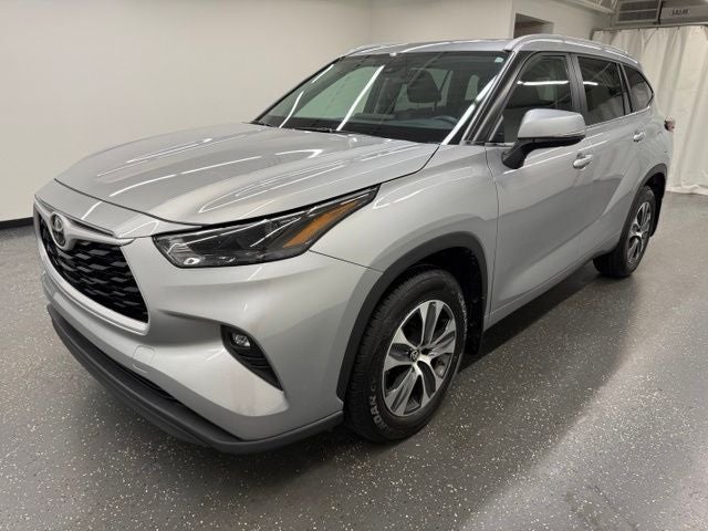 2025 Toyota Highlander XLE