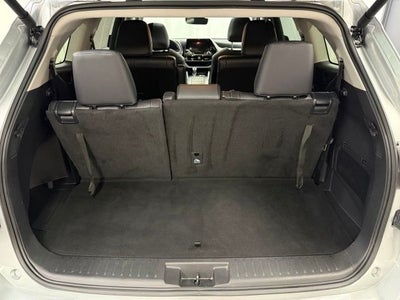 2025 Toyota Highlander XLE