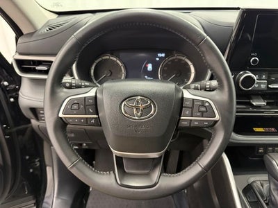 2025 Toyota Highlander XLE