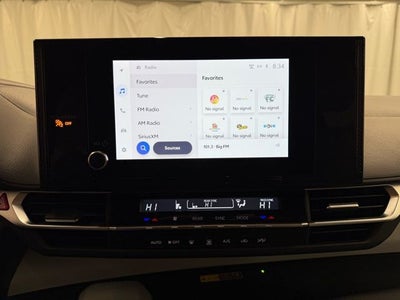 2025 Toyota Sienna LE 8 Passenger