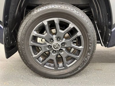 2024 Toyota Tundra Hybrid Platinum