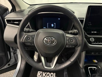 2023 Toyota Corolla Cross XLE