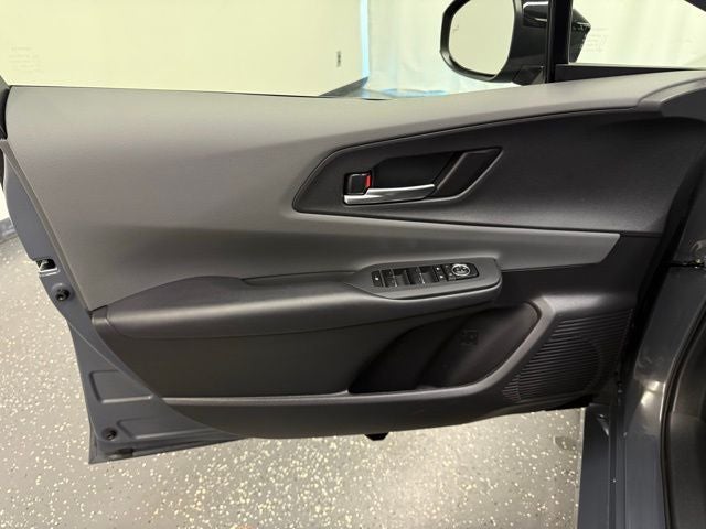2025 Toyota Prius XLE