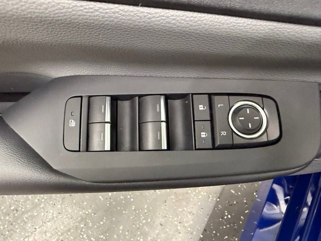 2025 Toyota Prius XLE