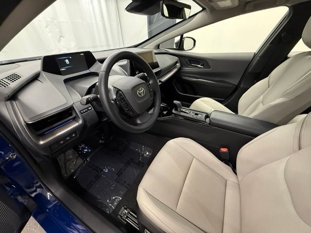 2025 Toyota Prius XLE