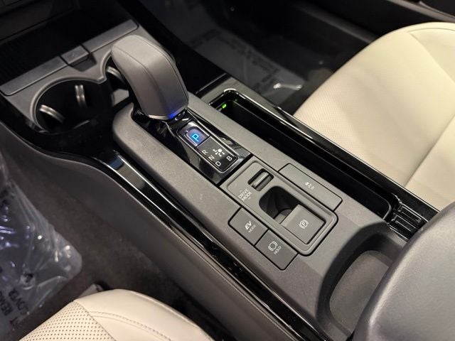 2025 Toyota Prius XLE