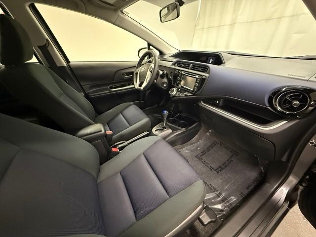 2016 Toyota Prius c Two