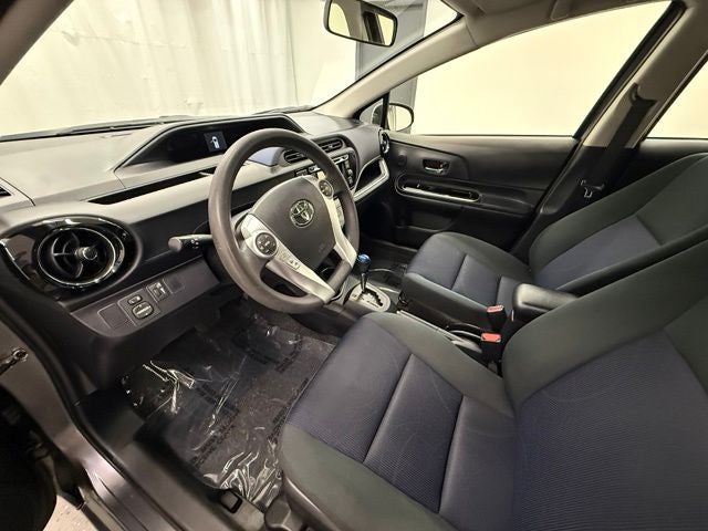 2016 Toyota Prius c Two