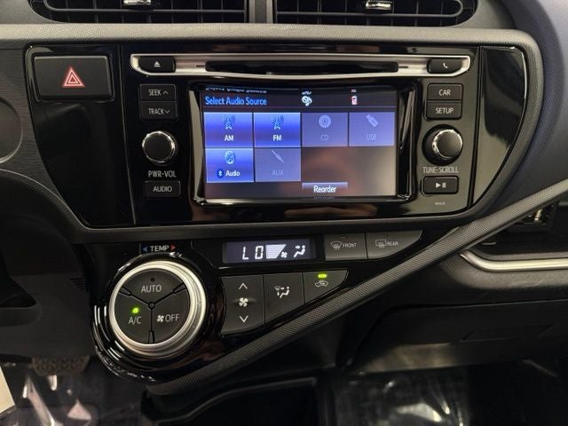2016 Toyota Prius c Two