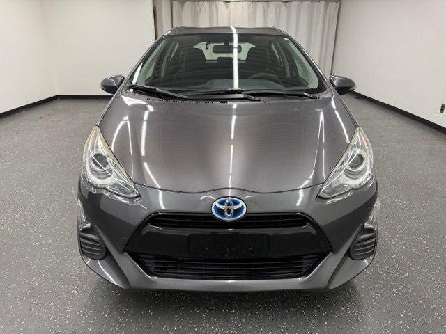2016 Toyota Prius c Two