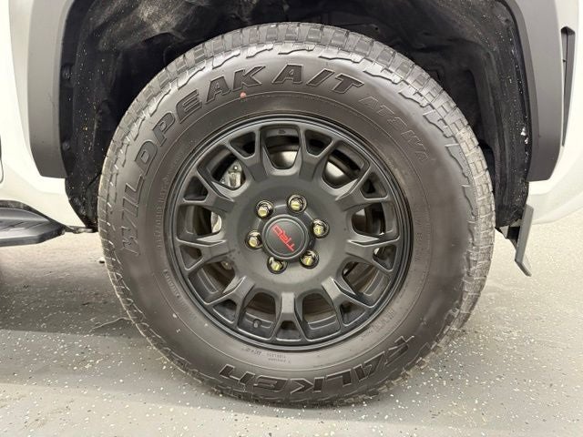 2025 Toyota 4Runner TRD Off-Road