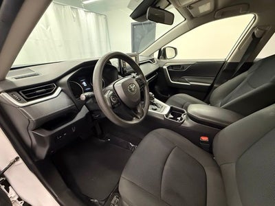 2020 Toyota RAV4 Hybrid LE